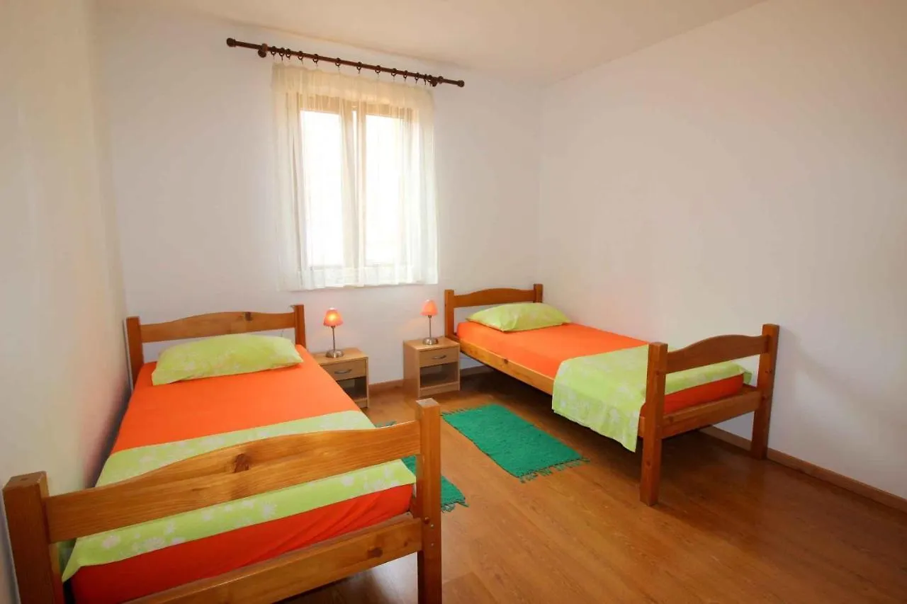 Apartment In Novigrad - Istrien 45767 Karpinjan 0*,